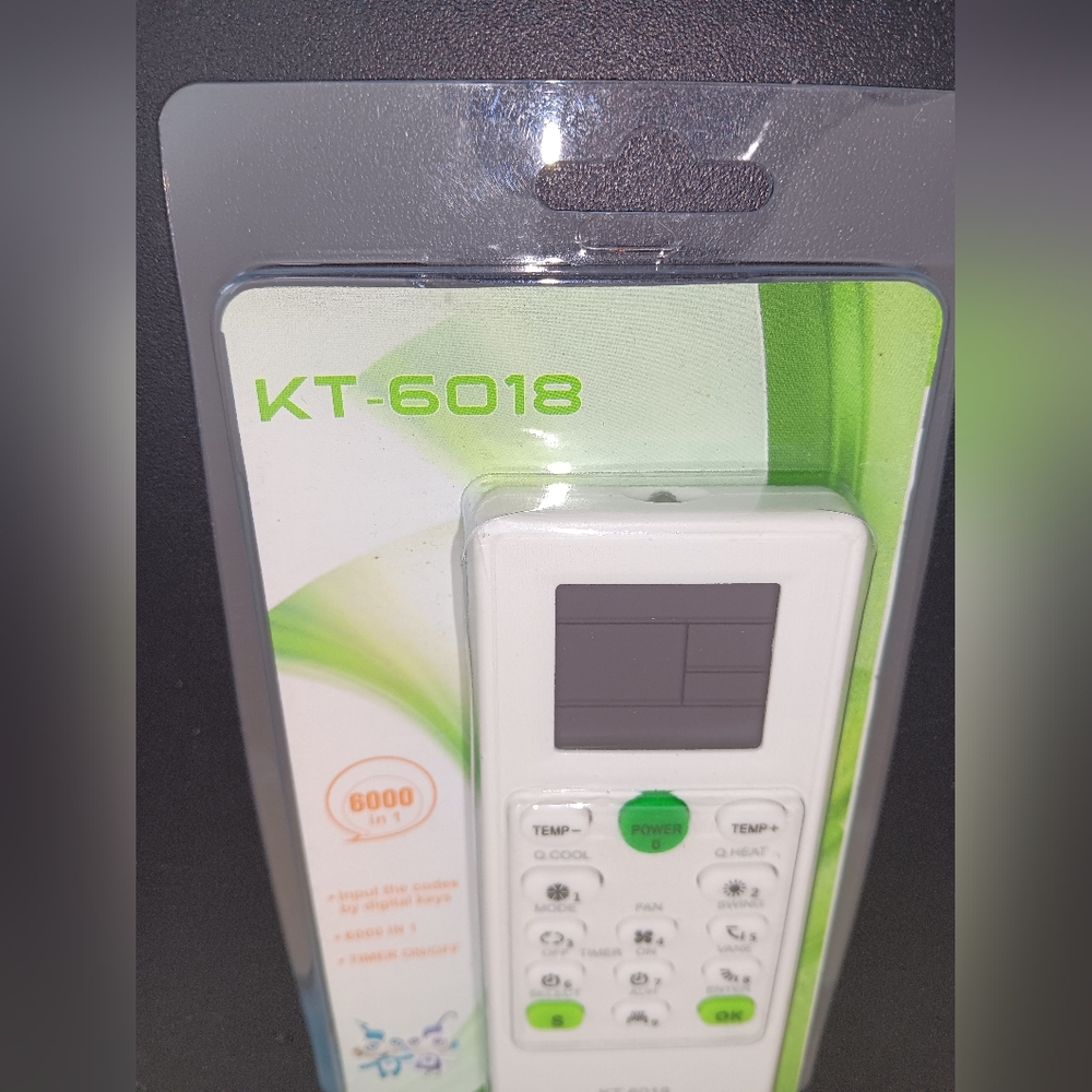 Universal AC Remote Control - White - Picture 4 of 4